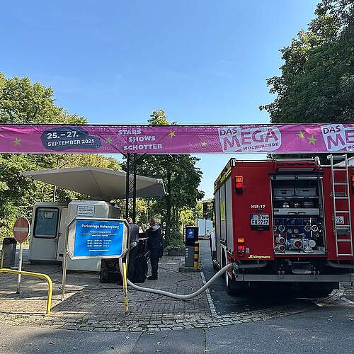 Photo shared by Freiwillige Feuerwehr Dortmund Syburg on August 15, 2025 tagging @spielbank.hohensyburg. May be an image of 5 people, ambulance and text.